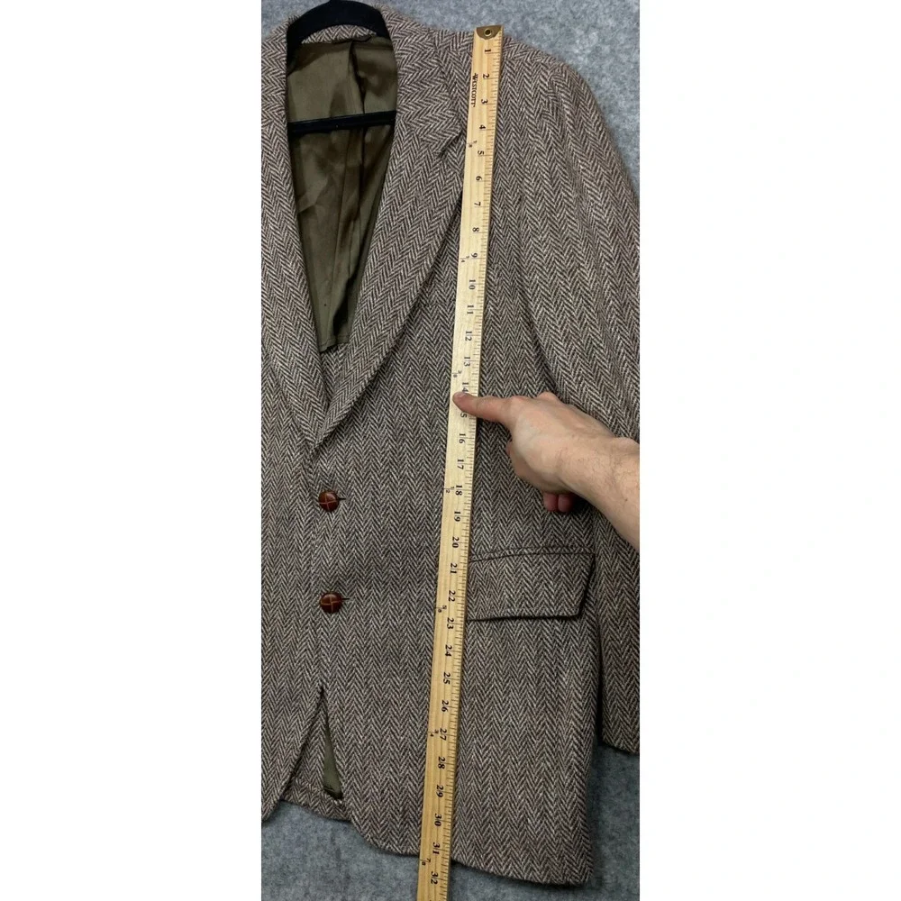 Vintage Harris Tweed Blazer Sport Coat Jacket Mens 43 R Brown Herringbone Wool